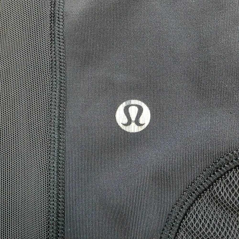 Lululemon Clear The Court Crop 21